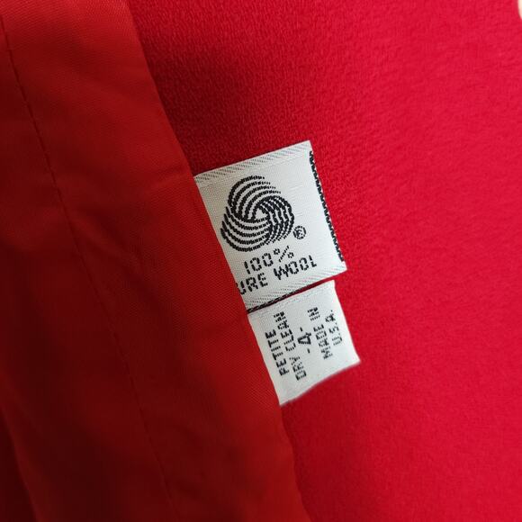 Vintage Gianni One Button Cropped Wool Blazer in Red Size 4 - Picture 10 of 11